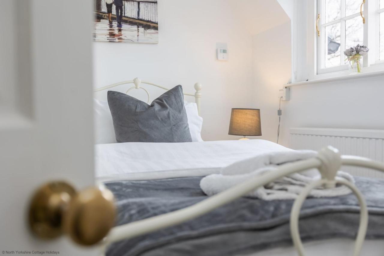 Quaint Cottage In The Heart Of North Yorkshire Village - Pet Friendly Free Stillington Esterno foto